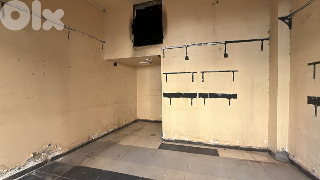 Shop for Rent in Badaro محل للإيجار في بدارو 0