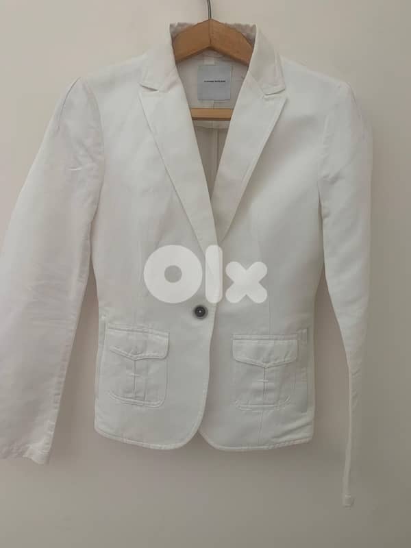 white jacket 0