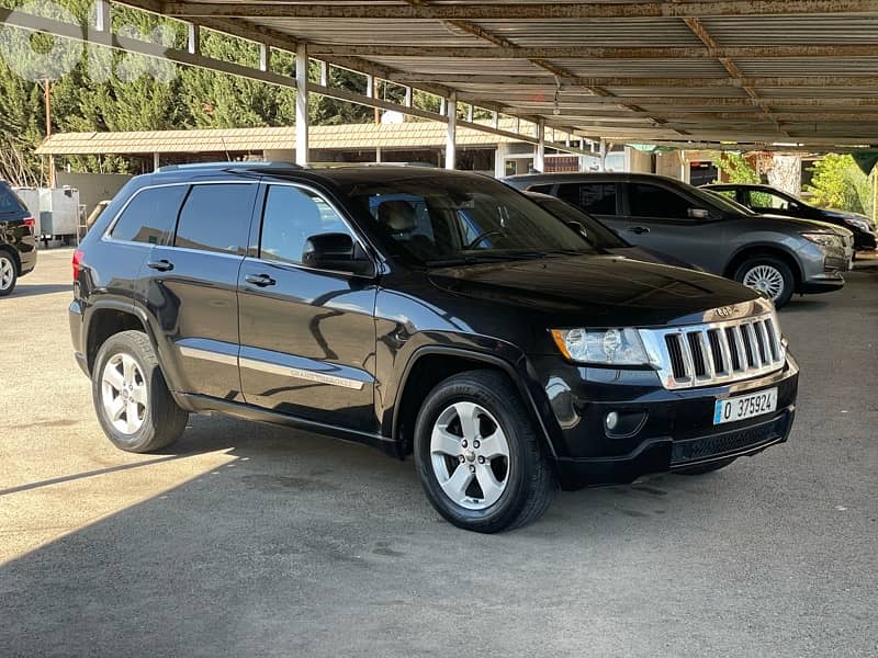 Jeep Cherokee 2012 / AWD / Full 0