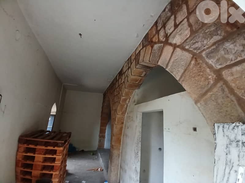 L19155 - 1,130 SQM Land With Old House For Sale in Beit Chabeb 12