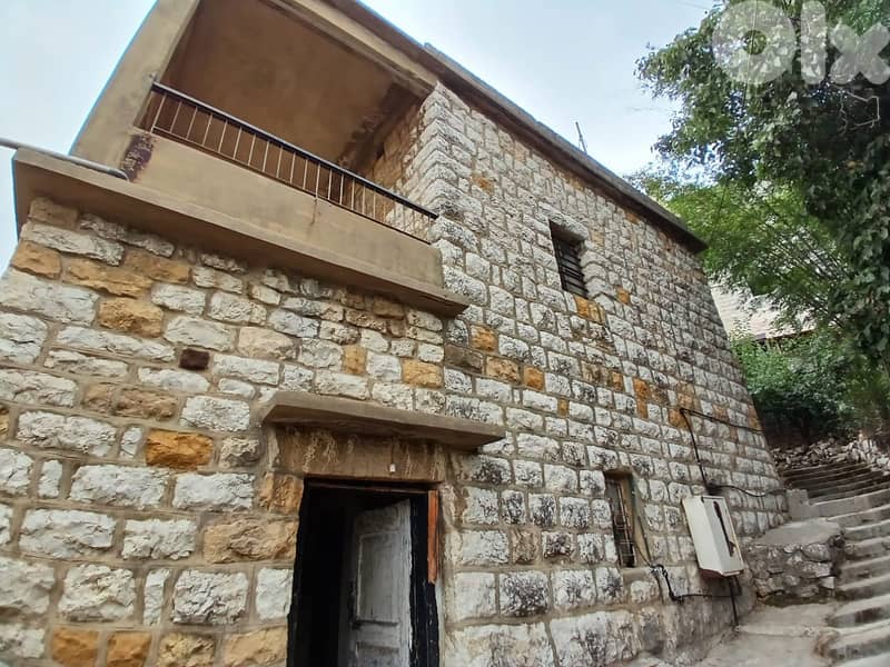 L19155 - 1,130 SQM Land With Old House For Sale in Beit Chabeb 13