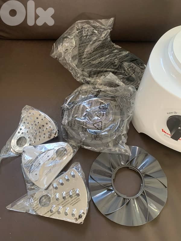 Moulinex easyforce 800w food processor and blender 5