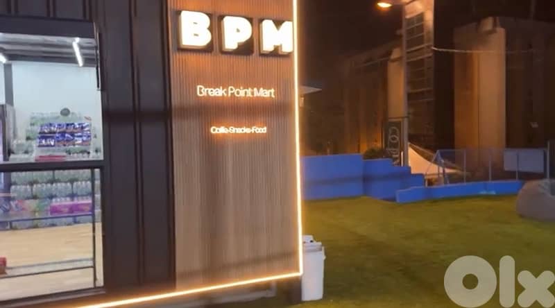 shop equipment and full design from the outside 3