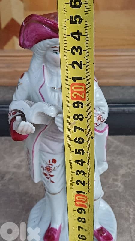 antique 7