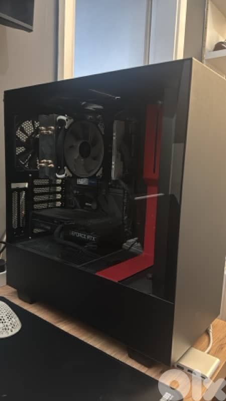 Gaming Desktop (PC) 1