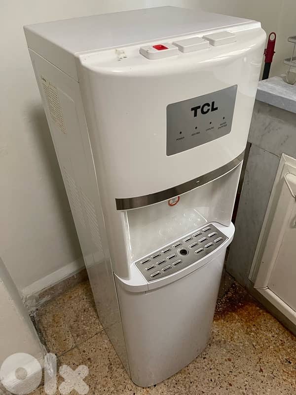 TCL water cooler super clean 0