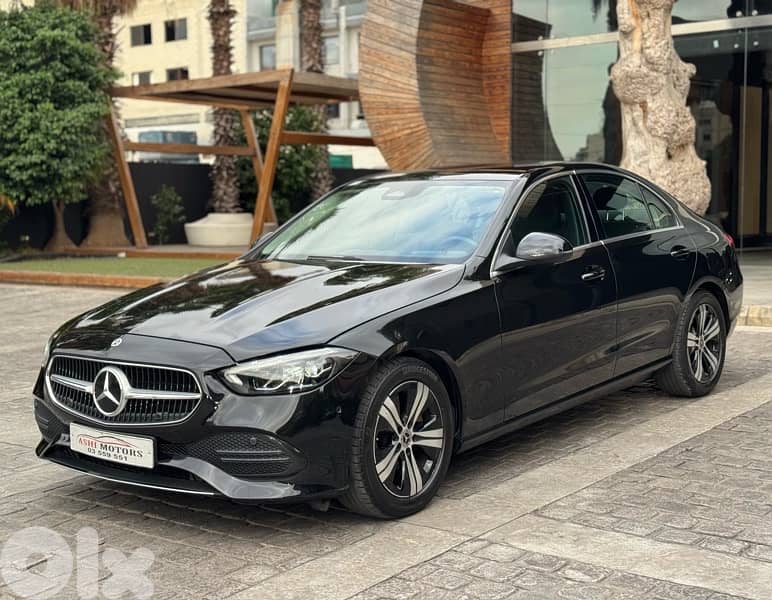 Mercedes-Benz C-180 2022 0