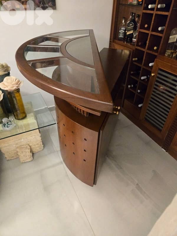 Elegant Wooden Home Bar with Glass Top – Excellent Condition 2