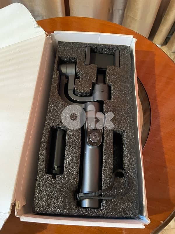 Gimbal Mobile 0