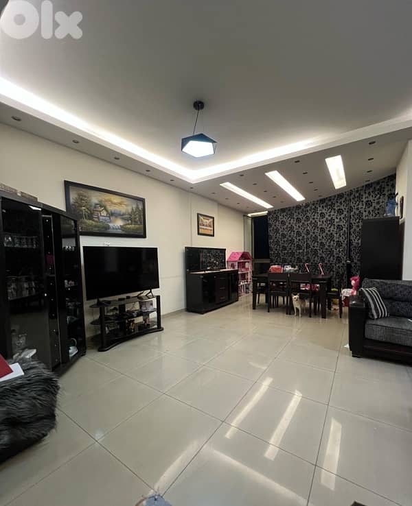 dining room 0