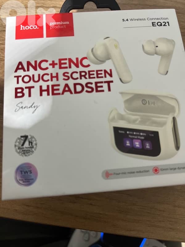 earpods Hoco With noise cancellation 0