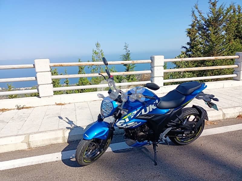 Suzuki Gixxer 250 2