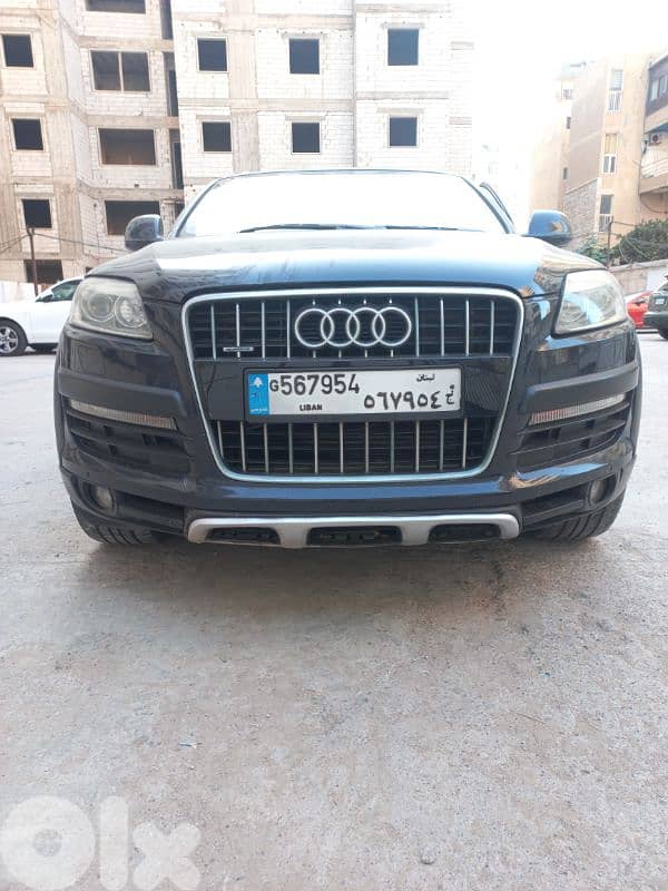Audi Q7 2008 0