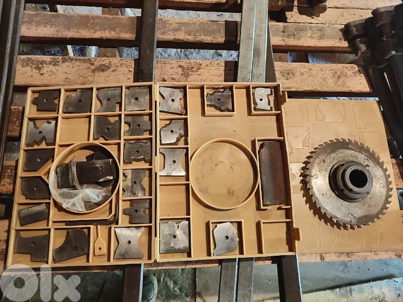 آلات وعدة منشرة 5