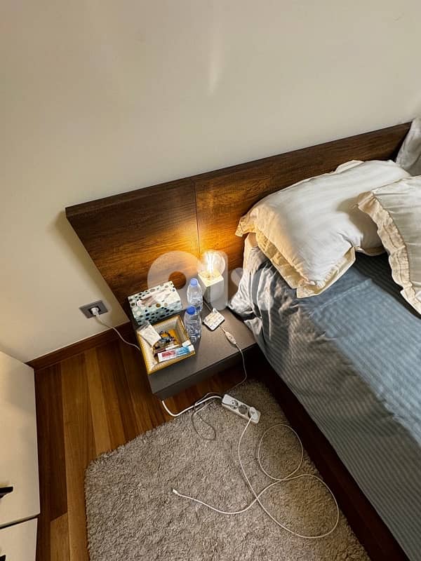 Bedrooms 1
