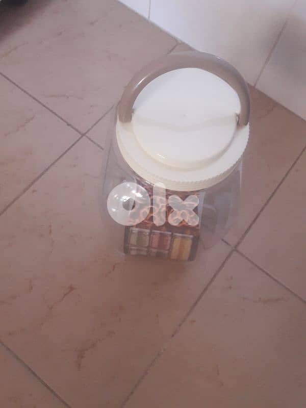 Tupperware plastic  شروة 2