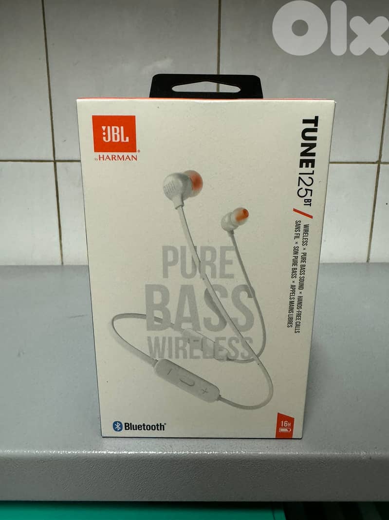 Jbl tune 125bt white Amazing & good offer 0