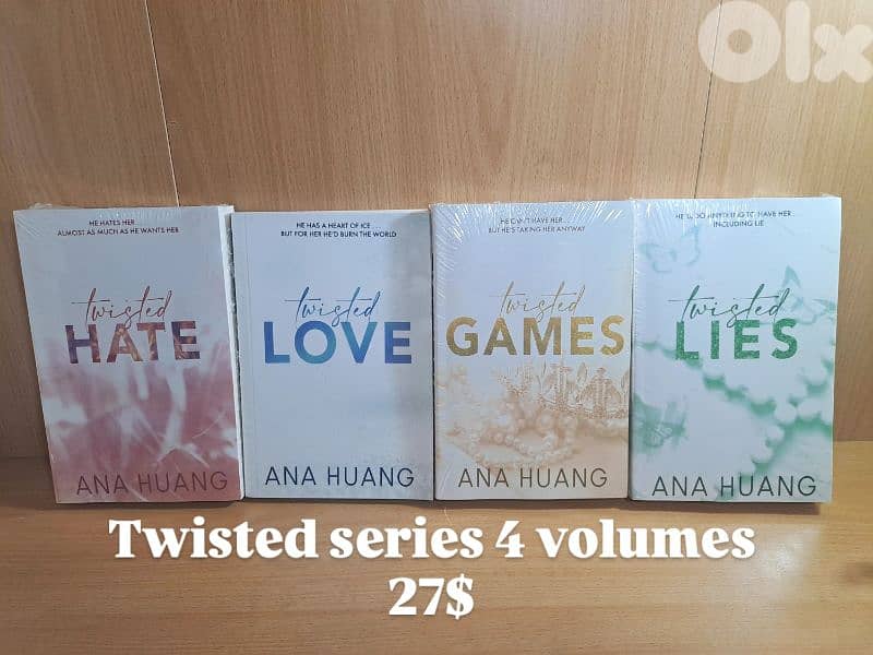 Best sellers books for famous authors Colleen Hoover and Anna Huang 1