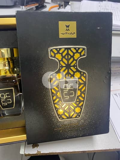 عطر عودي