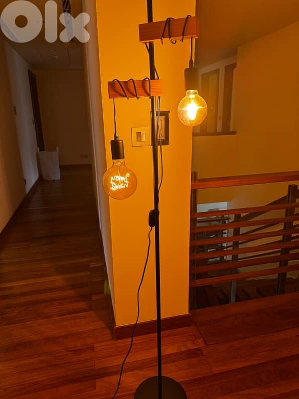 Standing lamps 3