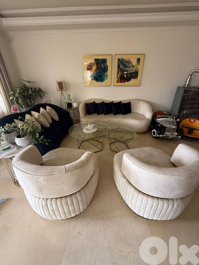Full Modern Living Room Set – Excellent Condition | طقم صالون مودرن كا 0