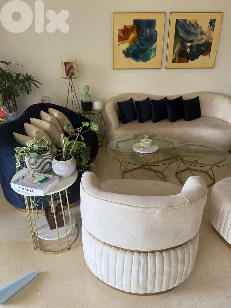 Full Modern Living Room Set – Excellent Condition | طقم صالون مودرن كا 1