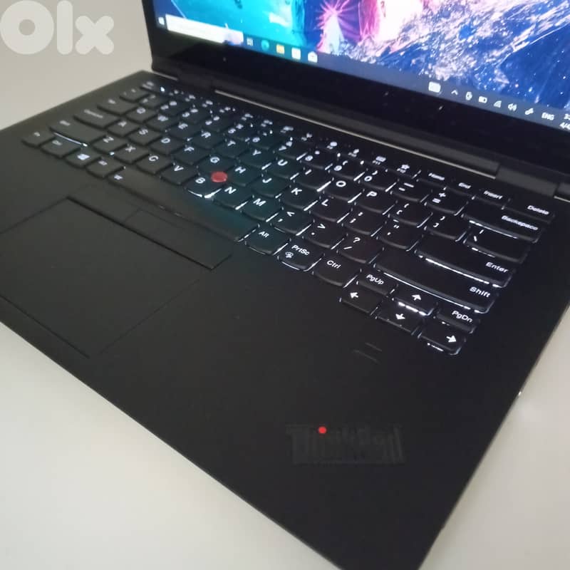 3838- Lenovo ThinkPad X1 Yoga 3rd 5