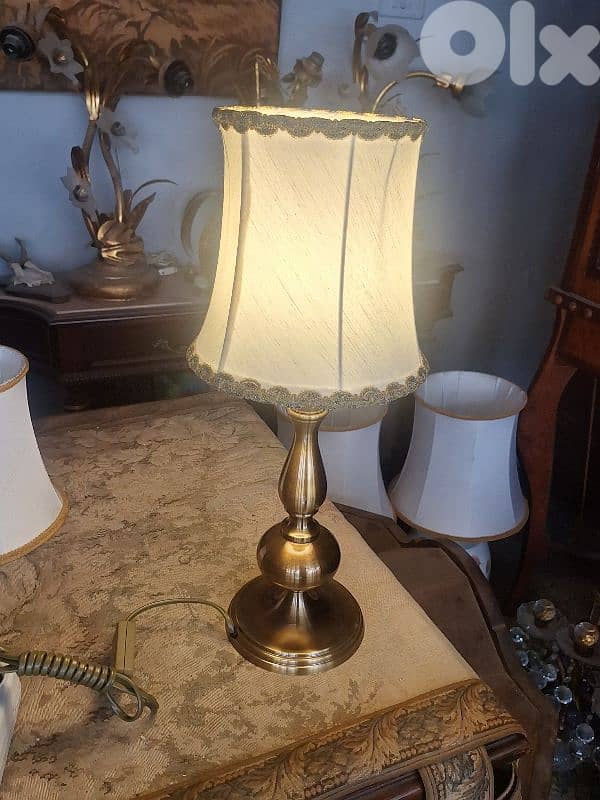 pair of bronze lamps 0