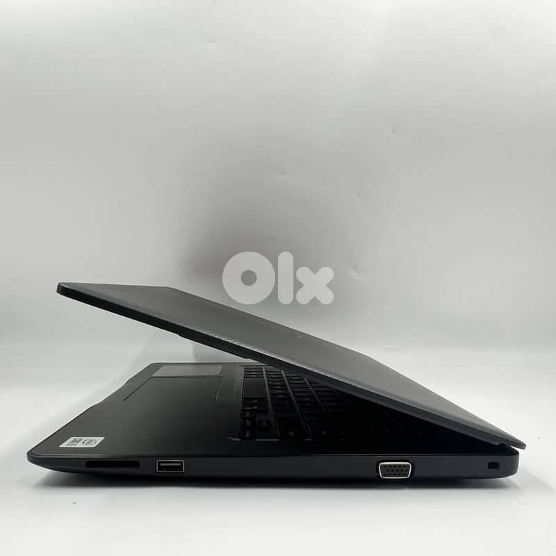 5909-  Laptop Dell Vostro 3490 1