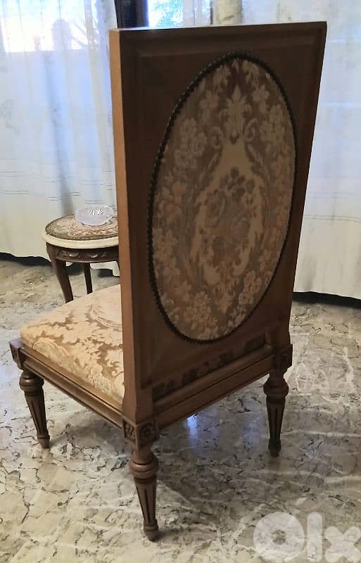 antique chairs 3