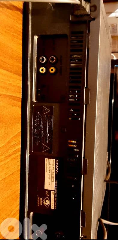 Bluray-VHS-DVD-Video Camera all for $35 (All Working But needs repair) 13