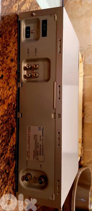Bluray-VHS-DVD-Video Camera all for $35 (All Working But needs repair) 15