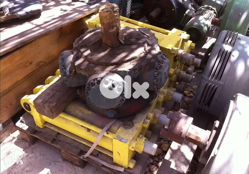 البيع عالوزن بالكيلو معدات صناعية 3