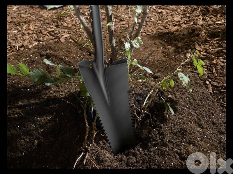 parkside spade with saw  مجرفة مع  منشار جذور 2