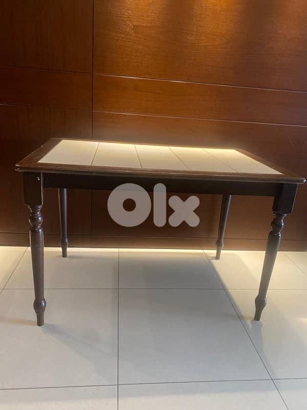 dining table and 3 chairs 1