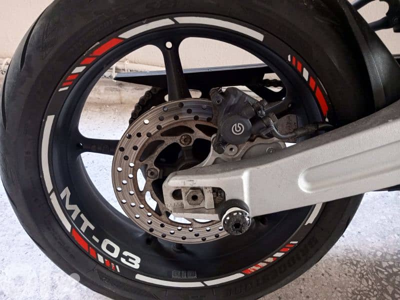 Yamaha Mt 660 cc 4