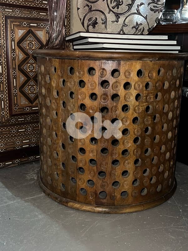 solid wood teak table 0