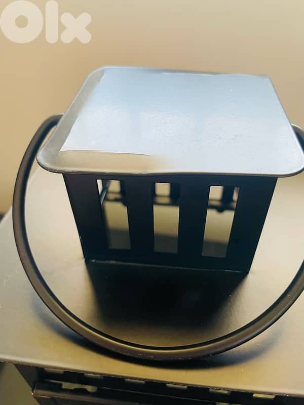 2 IKEA Lantern 7$ each 3