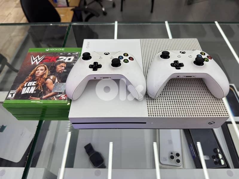 Xbox One S 4k 1TB 1