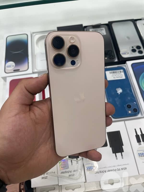 iPhone 16 Pro Max 256 GB battery health 100% 130 cycle count 0