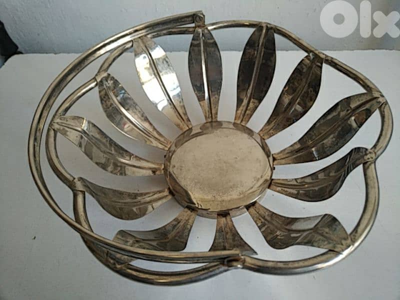 Vintage fruits basket - Not Negotiable 1