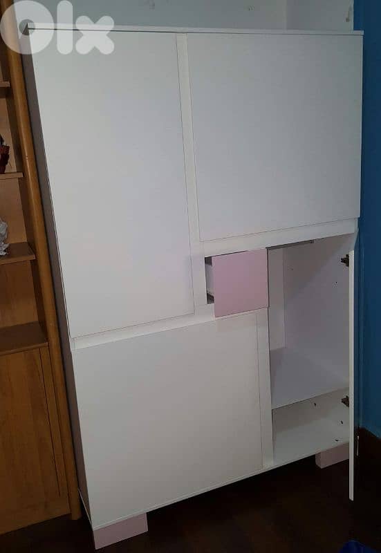 Closet,  dresser and shelf 3
