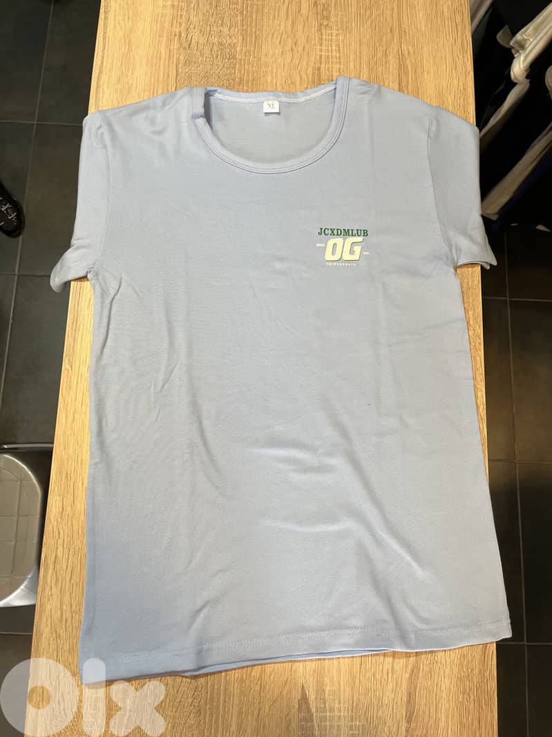 T-shirts in wholesale 2