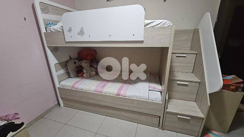 Bunk Beds 0
