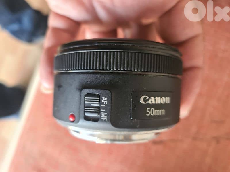 canon 5d Mark 4 with 50mm lance 2