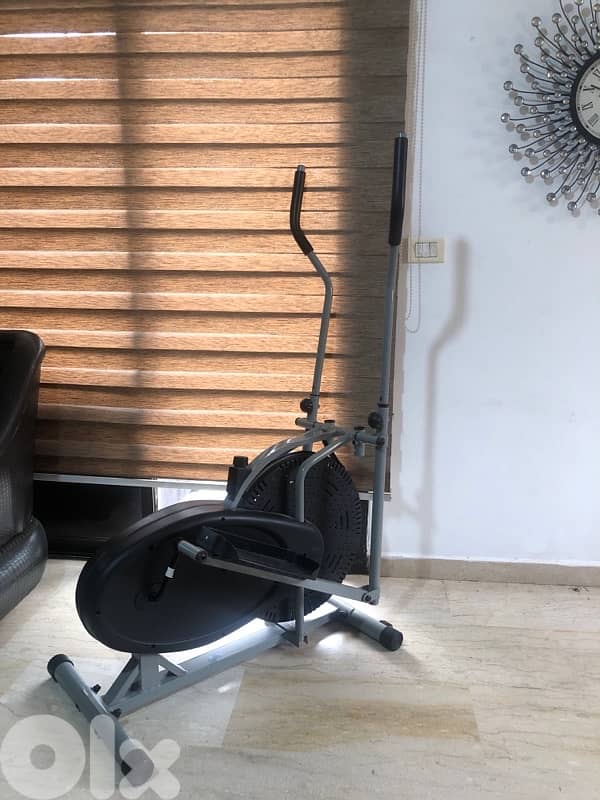 elliptical in excellent conditon (only 65$) 1