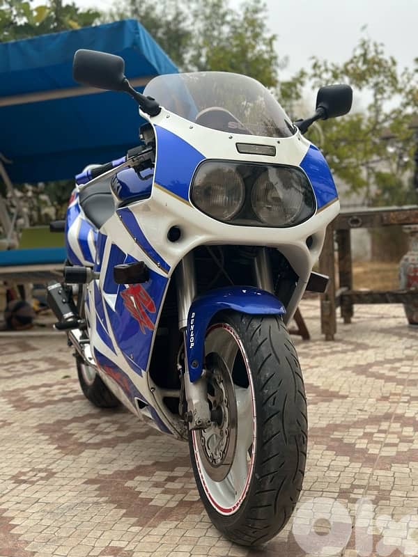 Suzuki gsxr 1992 1100 like new 1