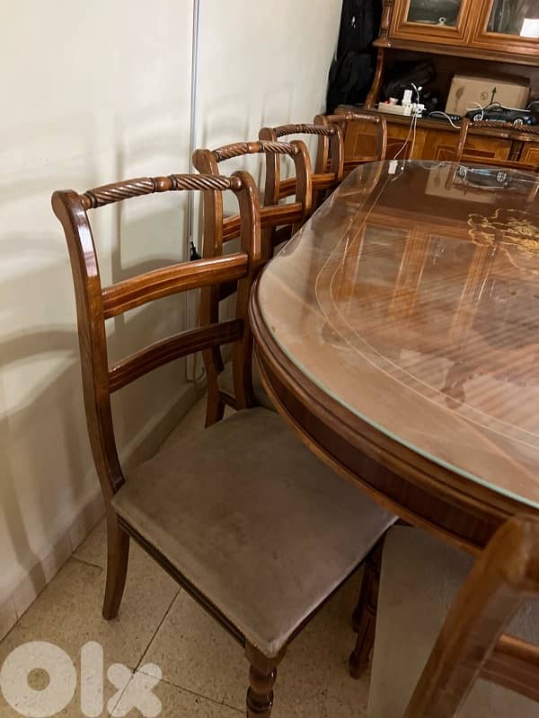 full living room and dining room including coffee tables 14