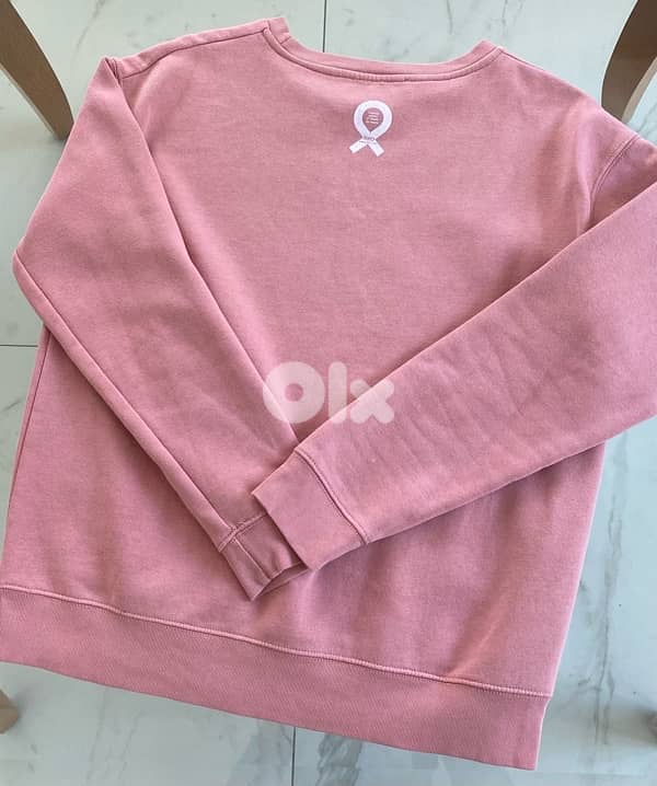 Pink sweater for women size M 1