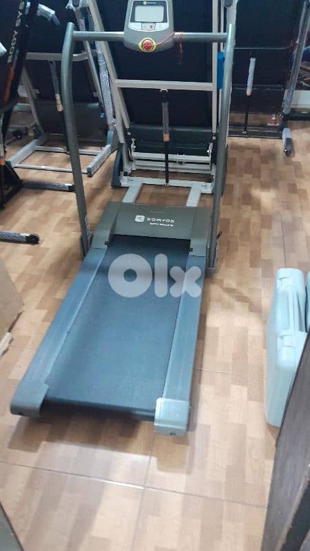 very good condition Treadmill sports 2